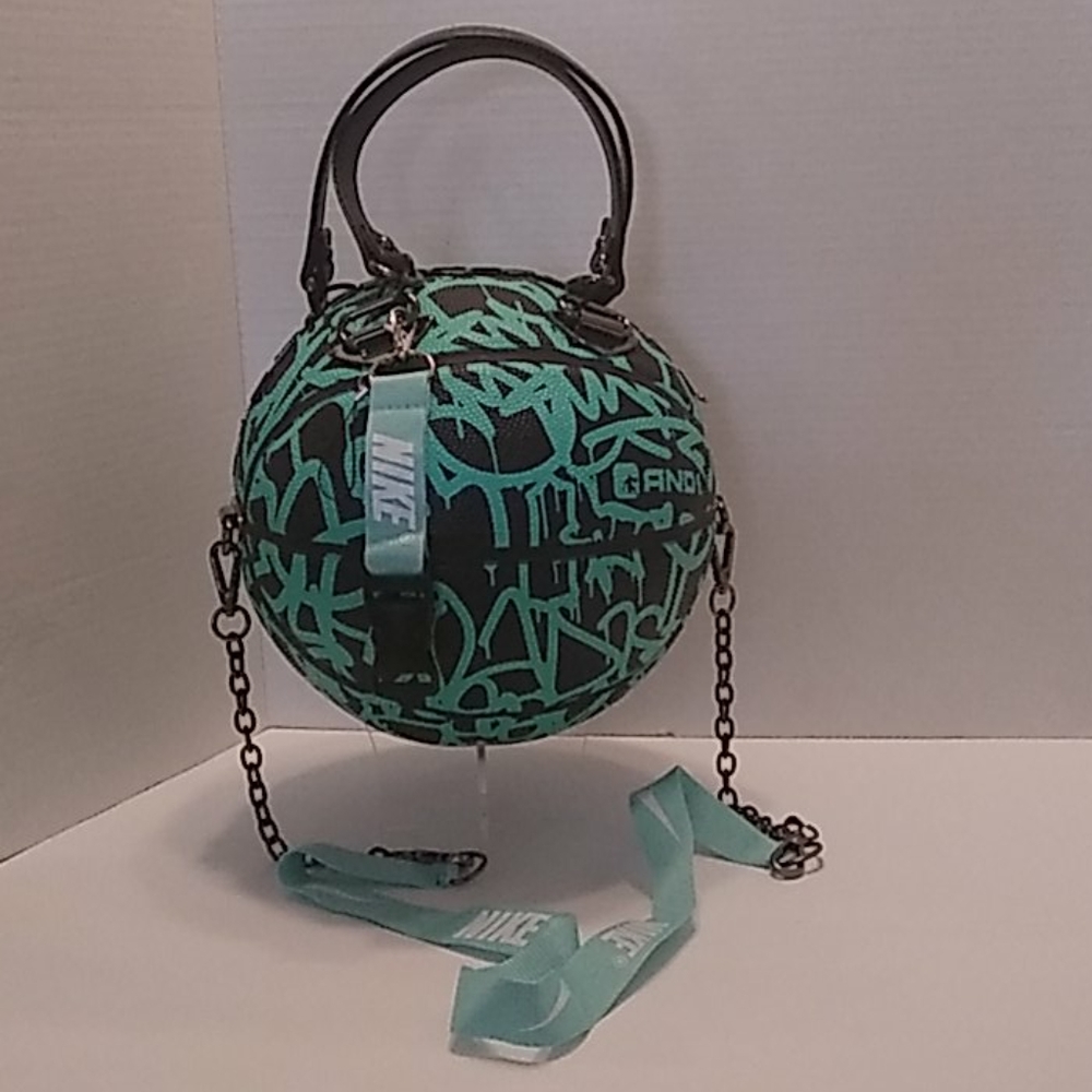 NWT HANDMADE Graffiti And1 Black&Mint Basketball Purse 🏀 - Picture 3 of 16